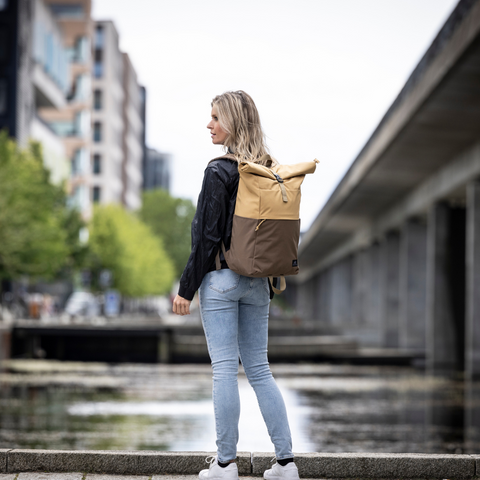  Sac à dos rétro avec fermeture roulée 