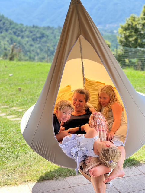 camping hanging tent Hanging tent made of robust canvas